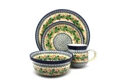 Polish Pottery 4-pc. Place Setting With Standard Bowl - Holly Berry