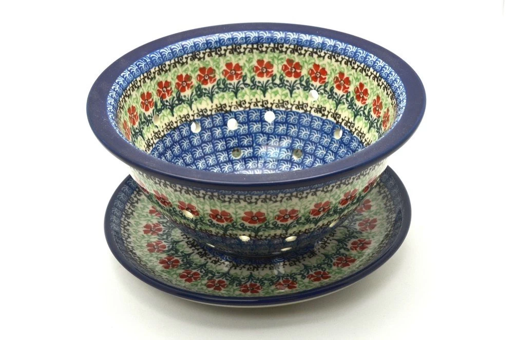 Polish Pottery Berry Bowl With Saucer - Maraschino